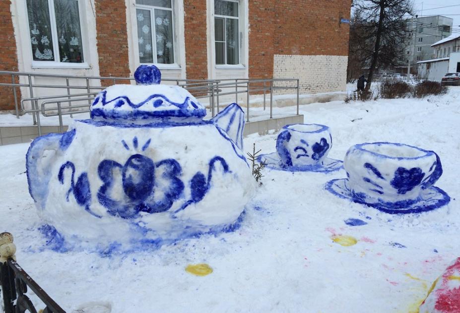 Фоторепортаж снежных городков из колоний в Кузбассе декабрь г. - 30 декабря - dostavkamuki.ru