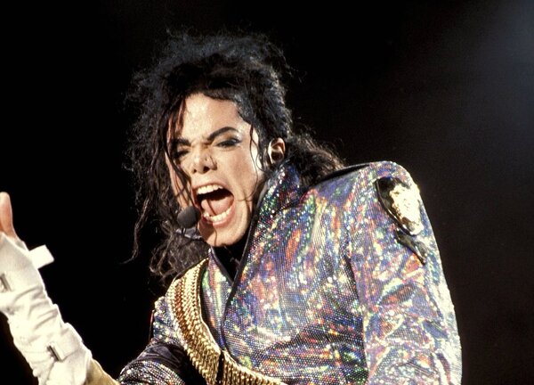 Майкл Джексон. ФОТО https://ru.wikipedia.org