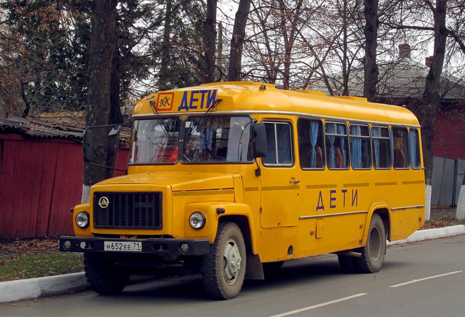 Желтые автобусы дети. КАВЗ 397653. Автобус КАВЗ желтый. Школьный автобус КАВЗ. Автобус КАВЗ 397653 желтый.
