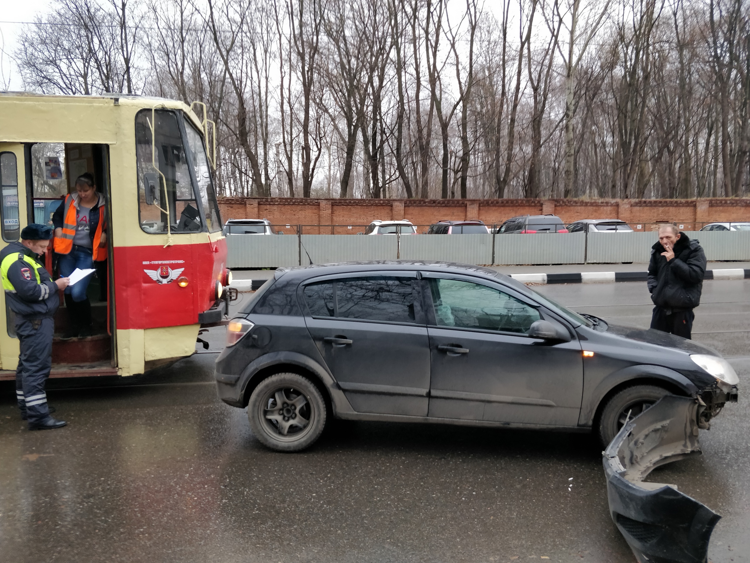 ДТП Ульяновск трамвай и Опель