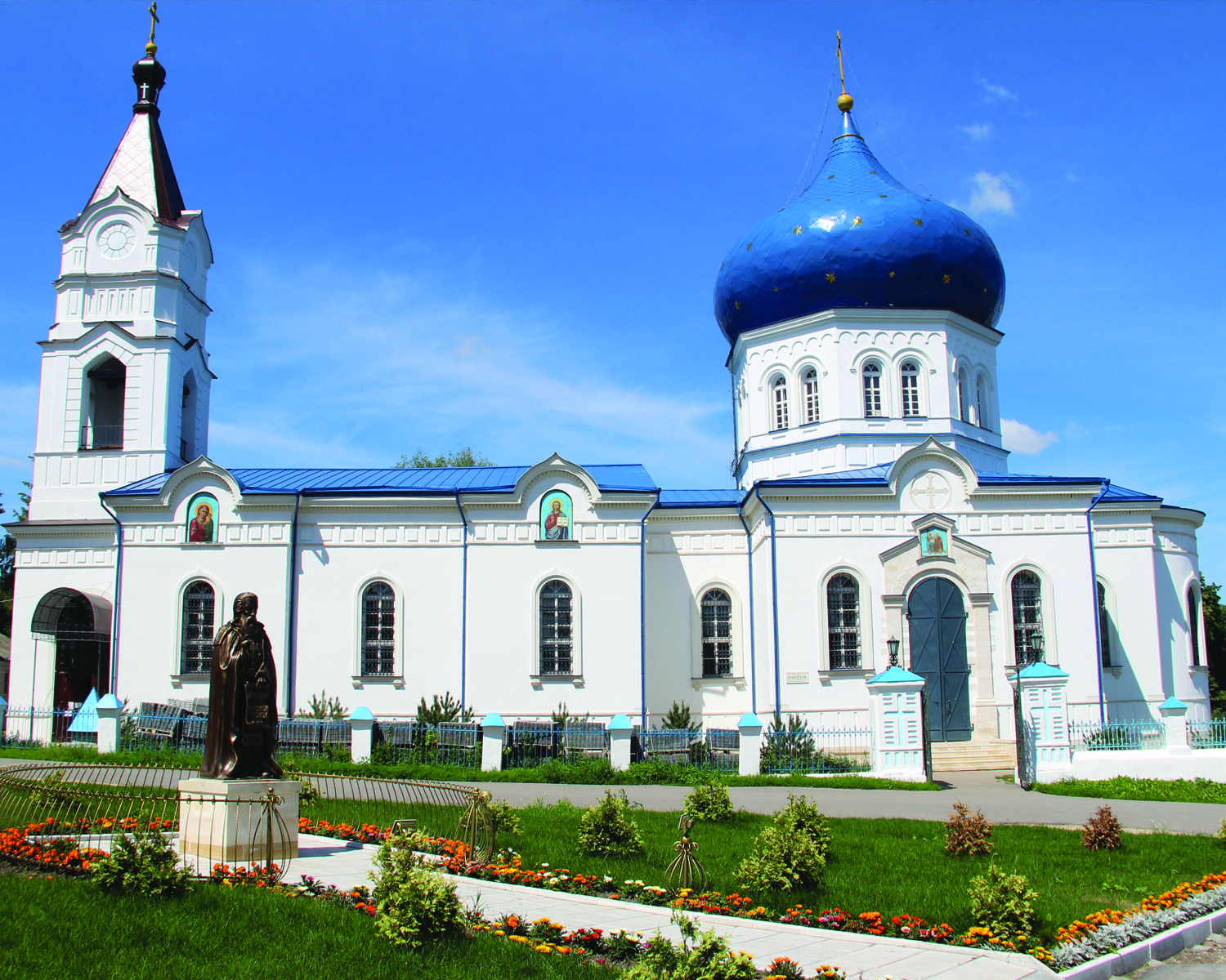 Плавск погода на неделю в тульской области. Свято Сергиевский храм Плавск. Сергия Радонежского Плавск. Церковь Плавск.