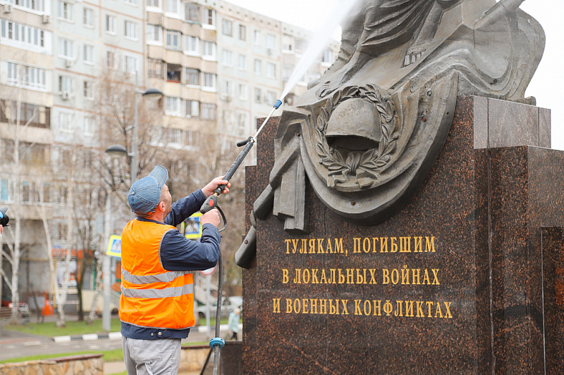 Памятник второму ополчению в Ярославле