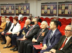 Председатель Тульской областной Думы Николай Воробьев поблагодарил ветеранов за патриотическую работу с молодежью