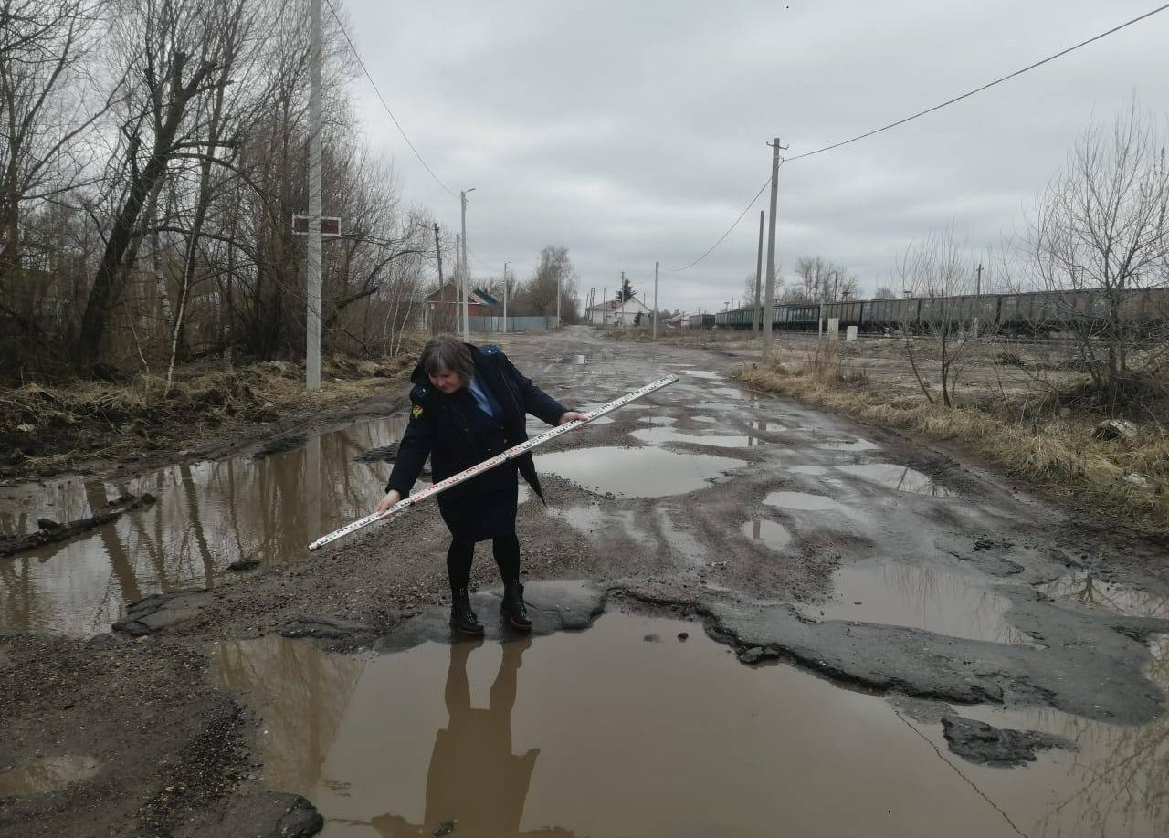 Ямы, проломы и выбоины: прокуратура проверяет опасную трассу «Тула – Алексин»  | 28.04.2022 | Тула - БезФормата