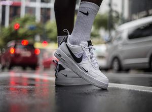 Nike полностью уходит с российского рынка