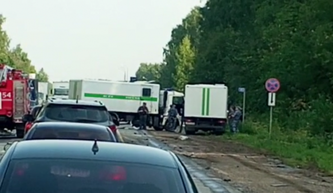 В Киреевском районе произошло ДТП с автомобилем УФСИН и двумя иномарками