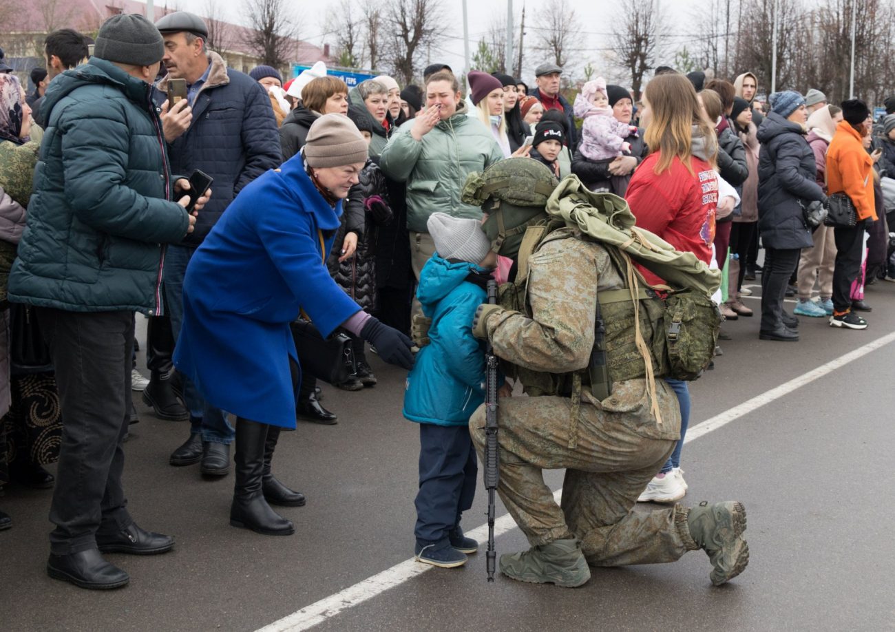 дети военнослужащих являются ли членам фото 77