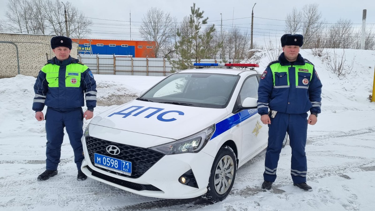 В Туле фура перекрыла въезд в деревню Старое Басово | ИА “Тульская Пресса”