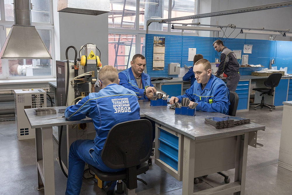 Металлопрокатный завод ул щегловская засека 31. Завод матяш в туле. Металлопрокатный завод тула директор. Тульский оружейный завод цех. Тулажелдормаш тула.