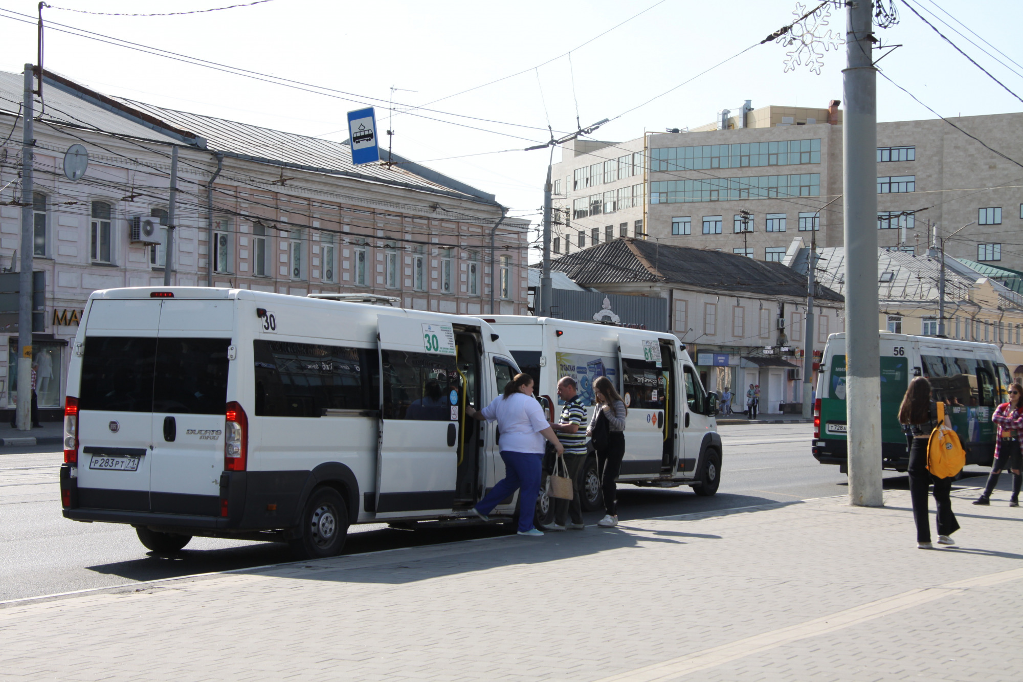 Как далеко нужно бежать тулякам за автобусом от остановки? | 14.06.2023 |  Тула - БезФормата