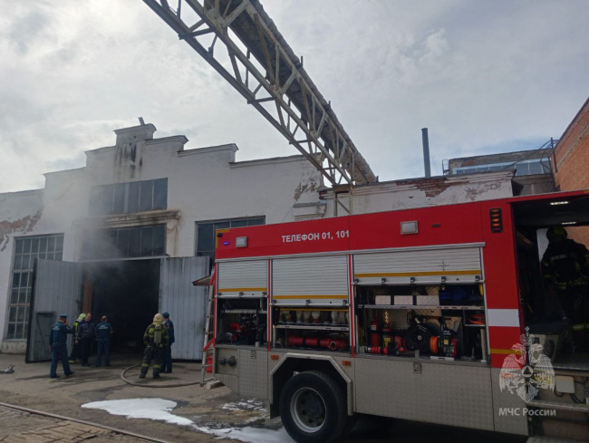 ÐÐ° Â«Ð¢ÑÐ»Ð°Ð¶ÐµÐ»Ð´Ð¾ÑÐ¼Ð°ÑÐµÂ» Ð·Ð°Ð³Ð¾ÑÐµÐ»ÑÑ Ð¼Ð°ÑÐ»ÑÐ½ÑÐ¹ Ð±Ð°Ðº