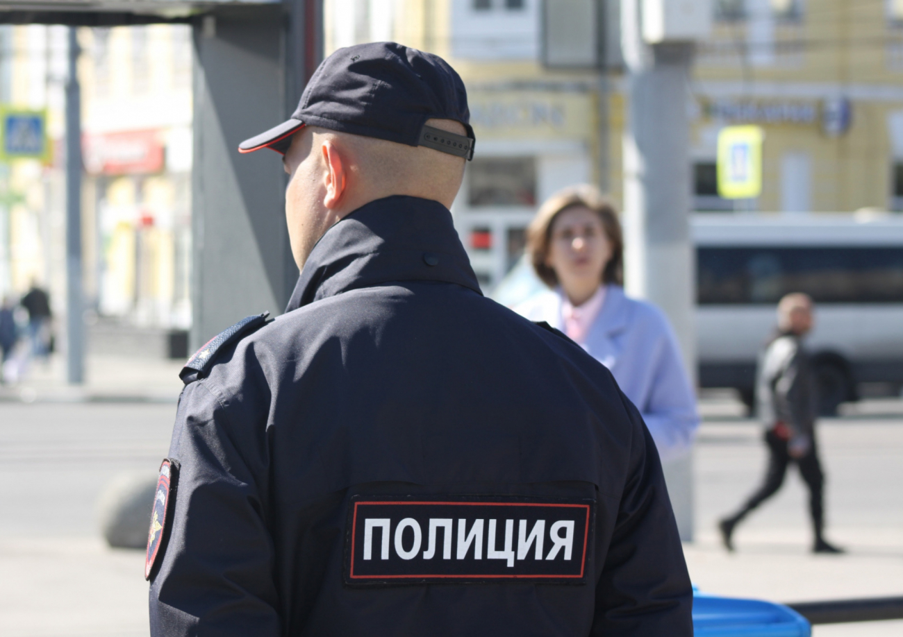 Полицейские раскрыли кражу денег из квартиры в Арсеньево | ИА “Тульская  Пресса”