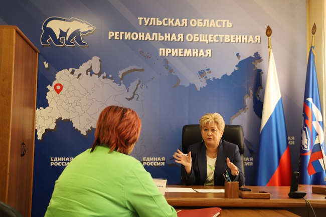 Ð¢Ð°ÑÑÑÐ½Ð° ÐÐ°ÑÐ¸Ð½Ð° Ð¿ÑÐ¾Ð²ÐµÐ´ÐµÑ Ð¿ÑÑÐ¼ÑÑ Ð»Ð¸Ð½Ð¸Ñ Ð´Ð»Ñ ÑÑÐ»ÑÐºÐ¾Ð²