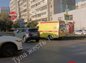 В Туле на улице Степанова сбили 8-летнего мальчика: ребенка госпитализировали