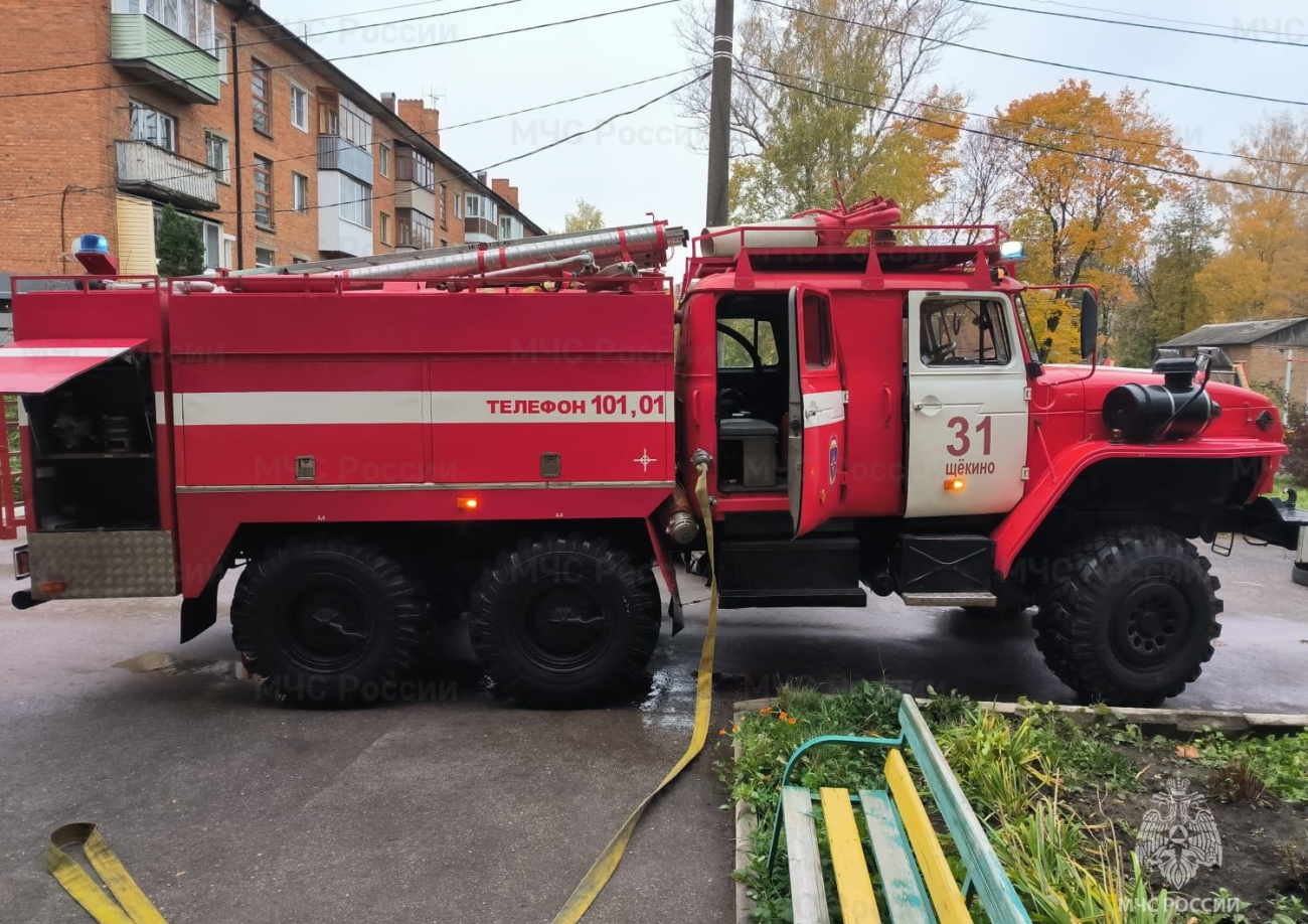 В Щекинском районе загорелась квартира в жилом доме: есть пострадавший | ИА  “Тульская Пресса”