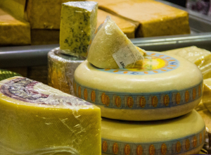 В Тульской области молочное предприятие поймали на «нелогичном объеме сырья»