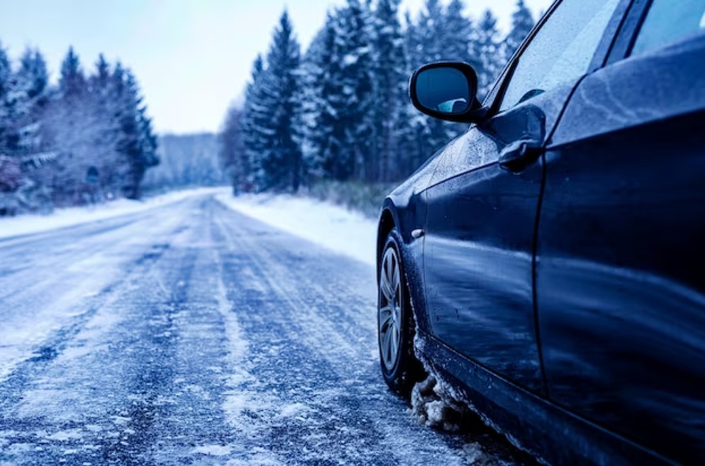 Уход за автомобилем зимой: советы экспертов и житейские лайфхаки