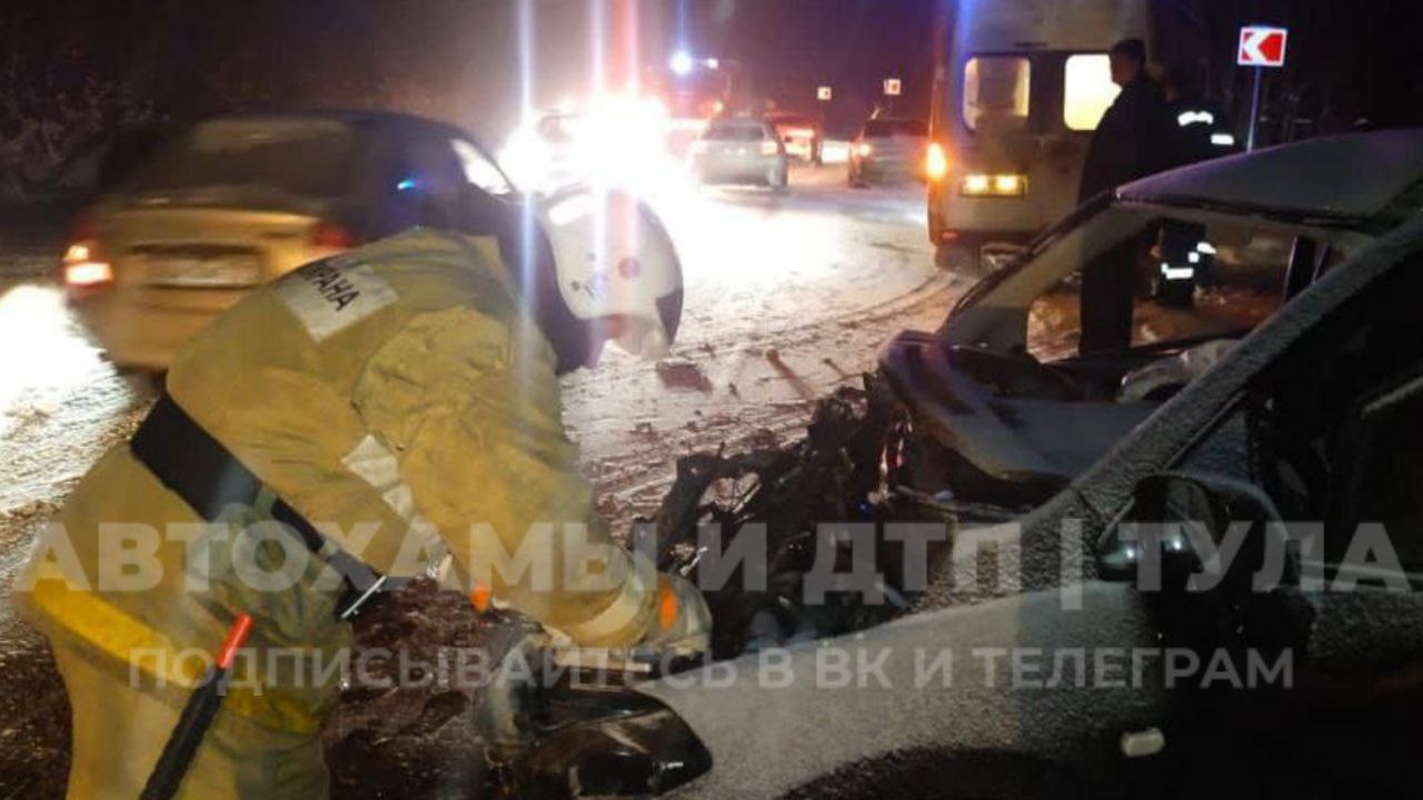 Двое погибли и двое пострадали в лобовом ДТП под Тулой | ИА “Тульская  Пресса”