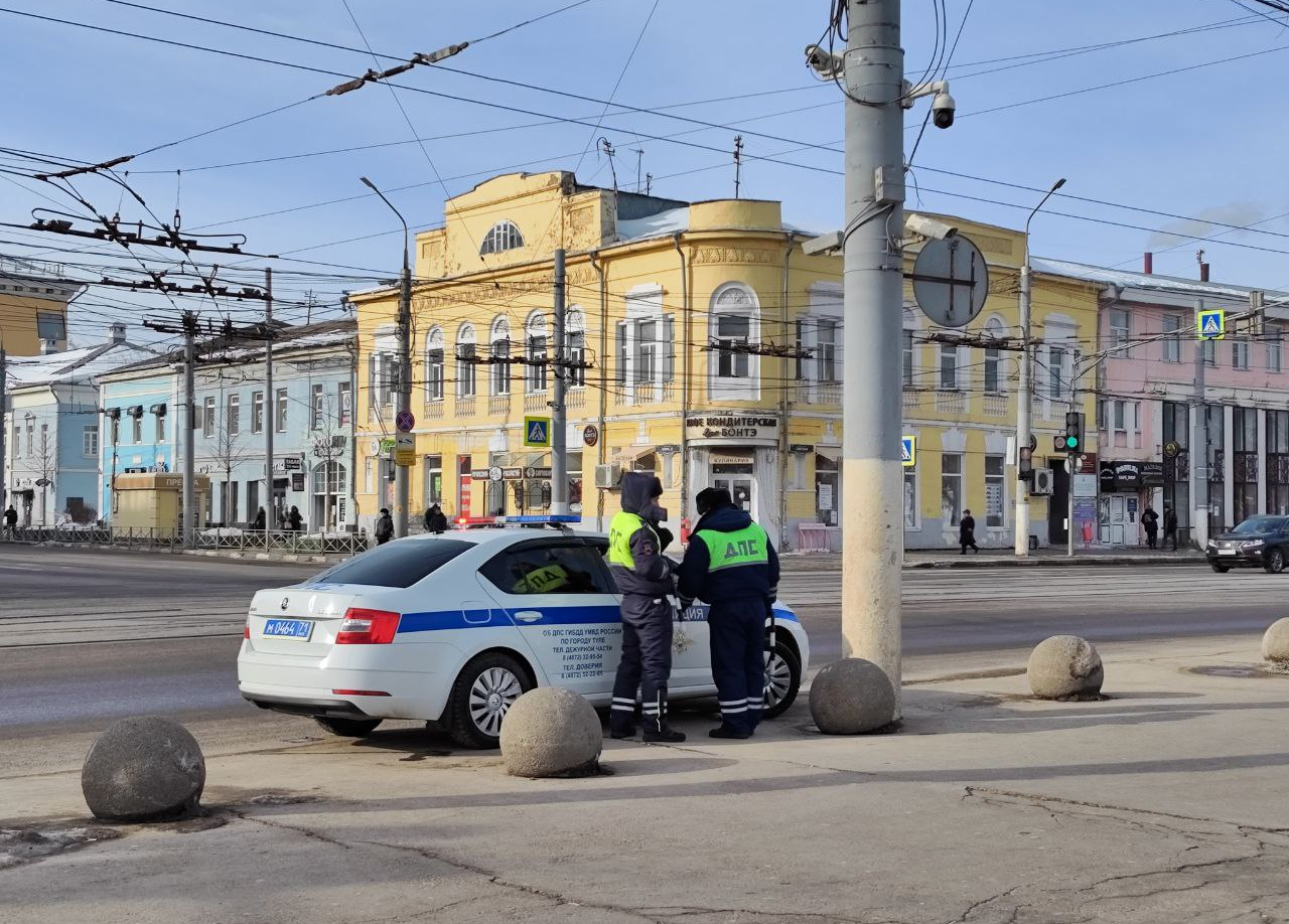 В Туле увидели на улицах множество патрулей ДПС и полицию | ИА “Тульская  Пресса”