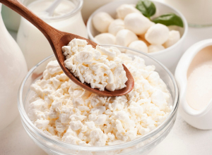 В Роскачестве назвали марки творога с мясным клеем в составе