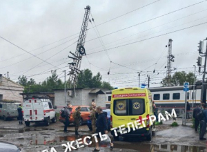 Движение остановлено: на электричку Тула — Москва упали провода