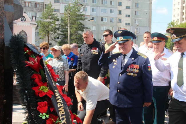 ÐÐµÐ½Ð½Ð°Ð´Ð¸Ð¹ ÐÐ¸ÐºÐ¸ÑÐ¸Ð½ Ð¿ÑÐ¸Ð½ÑÐ» ÑÑÐ°ÑÑÐ¸Ðµ Ð² Ð¼Ð¸ÑÐ¸Ð½Ð³Ðµ, Ð¿Ð¾ÑÐ²ÑÑÐµÐ½Ð½Ð¾Ð¼ ÐÐ½Ñ Ð²ÐµÑÐµÑÐ°Ð½Ð¾Ð² Ð±Ð¾ÐµÐ²ÑÑ Ð´ÐµÐ¹ÑÑÐ²Ð¸Ð¹