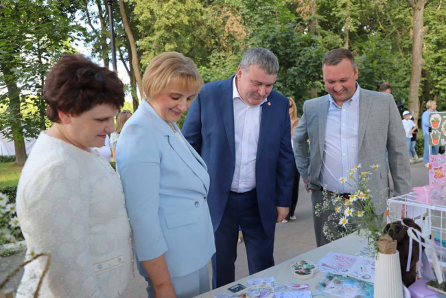 Ð Ð¢ÑÐ»Ðµ Ð½Ð° Â«Ð¡ÐµÐ¼ÐµÐ¹Ð½Ð¾Ð¼ Ð¿Ð¸ÐºÐ½Ð¸ÐºÐµÂ» ÑÐµÑÑÐ²Ð¾Ð²Ð°Ð»Ð¸ ÑÐ±Ð¸Ð»ÑÑÐ¾Ð² ÑÑÐ¿ÑÑÐ¶ÐµÑÐºÐ¾Ð¹ Ð¶Ð¸Ð·Ð½Ð¸