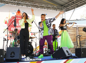 В Туле продегустировали 27-килограммовый пряник в одноименный праздник