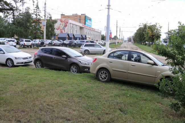 Ð Ð¢ÑÐ»Ðµ Ð¿ÑÐ¾ÑÐ»Ð¸ ÑÐµÐ¹Ð´Ñ Ð¿Ð¾ Ð¿Ð°ÑÐºÐ¾Ð²ÐºÐµ Ð½Ð° Ð³Ð°Ð·Ð¾Ð½Ð°Ñ