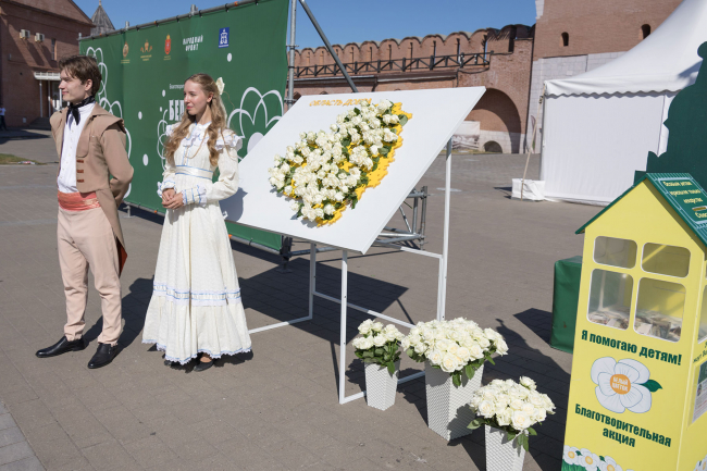 Ð¢ÑÐ»ÑÐºÐ¸ Ð¿ÑÐ¸Ð½ÑÐ»Ð¸ ÑÑÐ°ÑÑÐ¸Ðµ Ð² Ð±Ð»Ð°Ð³Ð¾ÑÐ²Ð¾ÑÐ¸ÑÐµÐ»ÑÐ½Ð¾Ð¹ Ð°ÐºÑÐ¸Ð¸ Â«ÐÐµÐ½Ñ ÐÐµÐ»Ð¾Ð³Ð¾ Ð¦Ð²ÐµÑÐºÐ°Â»