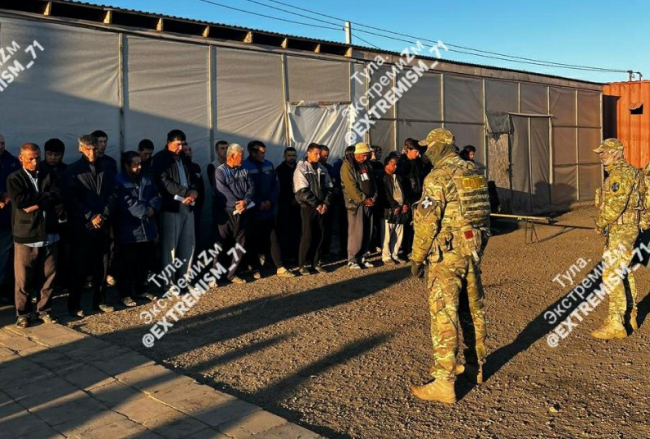 ÐÑÐµÑÐµÐ´Ð½Ð¾Ð¹ ÑÐµÐ¹Ð´ Ð¿Ð¾ Ð¼Ð¸Ð³ÑÐ°Ð½ÑÐ°Ð¼ Ð¿ÑÐ¾Ð²ÐµÐ»Ð¸ ÑÑÐ»ÑÑÐºÐ¸Ðµ ÑÐ¸Ð»Ð¾Ð²Ð¸ÐºÐ¸ Ð½Ð° Ð¾Ð²Ð¾ÑÐ½Ð¾Ð¹ ÑÐµÑÐ¼Ðµ. ÐÐ¸Ð´ÐµÐ¾