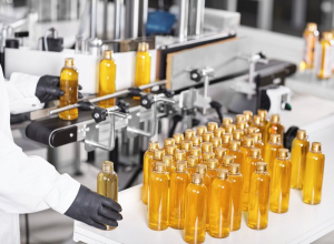 Эксперты предупредили россиян об опасных веществах в 65% косметики