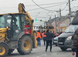 ÐÐ¾Ð¼ÐµÐ½Ñ Ð¾Ð±ÑÑÐ²Ð° Ð¿ÑÐ¾Ð²Ð¾Ð´Ð¾Ð² Ð½Ð° ÐÐ°ÑÐµÑÐµÐ½ÑÐºÐ¾Ð¼ Ð¼Ð¾ÑÑÑ Ð² Ð¢ÑÐ»Ðµ Ð¿Ð¾Ð¿Ð°Ð» Ð½Ð° Ð²Ð¸Ð´ÐµÐ¾