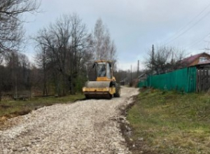 В Белевском районе отсыпали щебнем дорогу