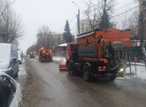 За сутки на обработку улиц Тулы потратили почти 300 тонн реагента, соли и песка