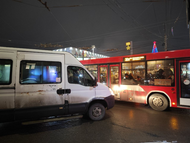 Ð¢ÑÐ»Ð° ÑÑÐ¾Ð¸Ñ Ð² Ð¿ÑÐ¾Ð±ÐºÐ°Ñ Ð¸Ð·-Ð·Ð° Ð¿Ð¾Ð¶Ð°ÑÐ° Ð² Ð³Ð¾ÑÐ¿Ð¸ÑÐ°Ð»Ðµ ÐÐ¸Ð½Ð¾Ð±Ð¾ÑÐ¾Ð½Ñ