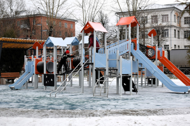 Ð Ð¢ÑÐ»Ðµ Ð½Ð°ÑÐ°Ð»ÑÑ Ð¿ÑÐ¸ÐµÐ¼ Ð¿ÑÐµÐ´Ð»Ð¾Ð¶ÐµÐ½Ð¸Ð¹ Ð¿Ð¾ Ð±Ð»Ð°Ð³Ð¾ÑÑÑÑÐ¾Ð¹ÑÑÐ²Ñ Ð¾Ð±ÑÐµÑÑÐ²ÐµÐ½Ð½ÑÑ Ð¼ÐµÑÑ