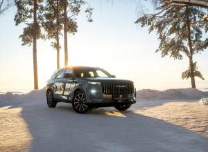 Интеллектуальный полный привод и телематика: чем удивил Обновленный кроссовер JAECOO J7