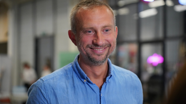 ÐÑÐ²ÑÐ¸Ð¹ Ð¼Ð°ÑÐºÐµÑÐ¾Ð»Ð¾Ð³ ÑÑÐ»ÑÑÐºÐ¾Ð³Ð¾ Â«Ð-Ð¥Ð°ÑÑÐ°Â» ÐÐ°ÑÐµÐµÐ² ÑÑÐµÐ» Ð½Ð° ÑÐ¿ÐµÑÐ¾Ð¿ÐµÑÐ°ÑÐ¸Ñ