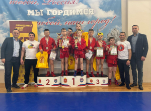 Юные туляки приняли участие в турнире по самбо на призы депутатов областной и городской Дум