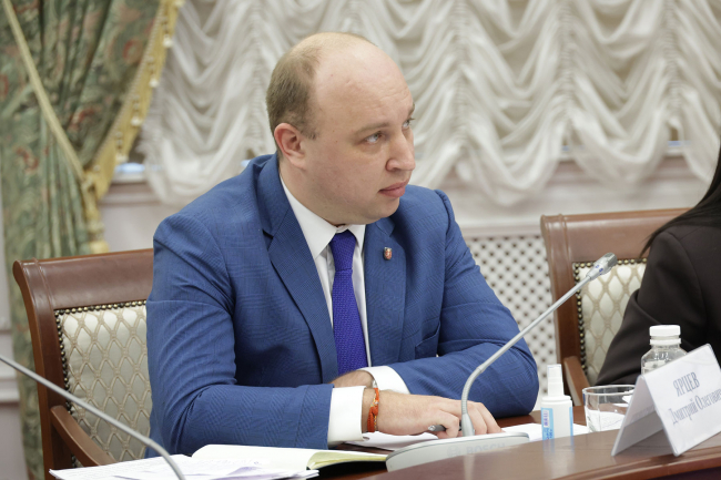 ÐÐ¼Ð¸ÑÑÐ¸Ð¹ Ð¯ÑÑÐµÐ² ÑÑÐ³ÑÐ°Ð» ÑÐ²Ð°Ð´ÑÐ±Ñ Ð² ÐºÑÐ°ÑÐ¸Ð²ÑÑ Ð´Ð°ÑÑ â 25.04.2025