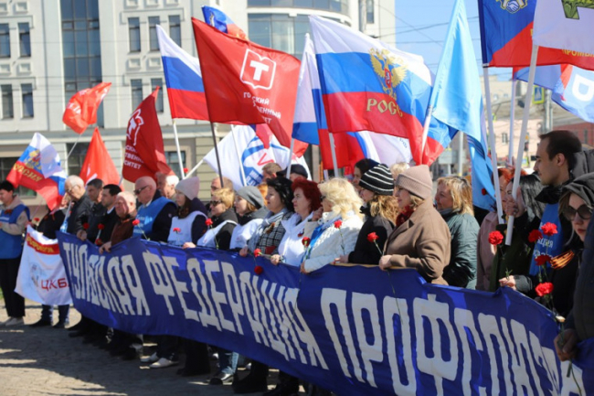 ÐÐ²Ð³ÐµÐ½Ð¸Ð¹ Ð¡Ð¼Ð¾Ð»ÑÐ½Ð¸Ð½Ð¾Ð² Ð¿ÑÐ¸Ð½ÑÐ» ÑÑÐ°ÑÑÐ¸Ðµ Ð² Ð¼Ð¸ÑÐ¸Ð½Ð³Ðµ Ð² ÑÐµÑÑÑ 1 ÐÐ°Ñ Ð¸ 80-Ð»ÐµÑÐ¸Ñ ÐÐ¾Ð±ÐµÐ´Ñ