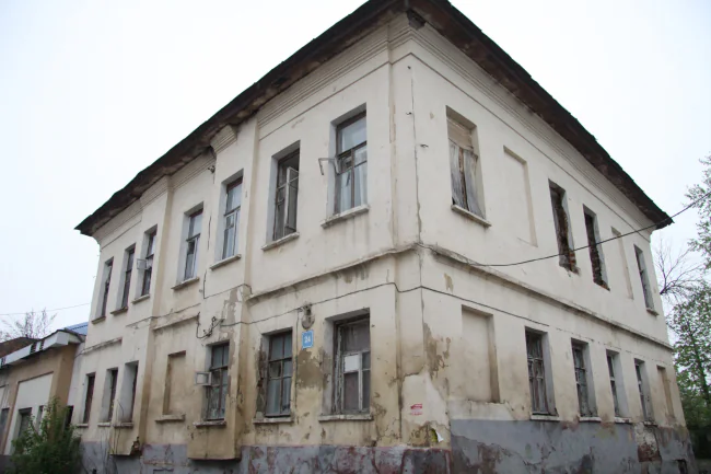 Двухсотлений особняк на Пирогова в Туле сдадут в аренду за рубль