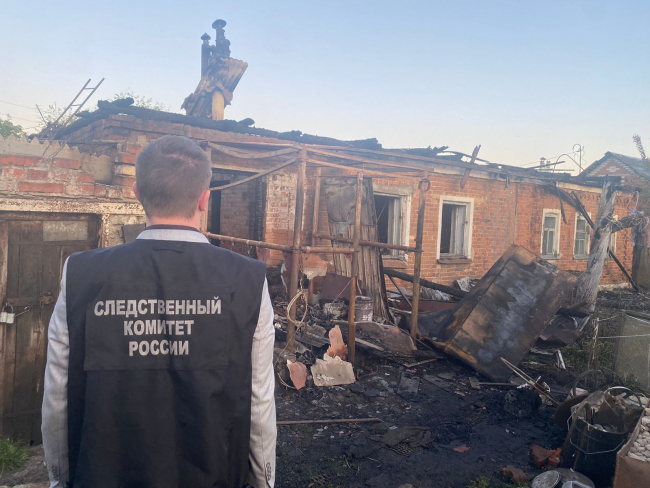 Ð Ð©ÐµÐºÐ¸Ð½ÑÐºÐ¾Ð¼ ÑÐ°Ð¹Ð¾Ð½Ðµ Ð¼ÑÐ¶ÑÐ¸Ð½Ð° Ð¿Ð¾Ð³Ð¸Ð± Ð² Ð¿Ð¾Ð¶Ð°ÑÐµ â ÑÐ»ÐµÐ´Ð¾Ð²Ð°ÑÐµÐ»Ð¸ Ð½Ð°ÑÐ°Ð»Ð¸ Ð¿ÑÐ¾Ð²ÐµÑÐºÑ