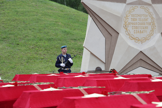 ÐÐ° Ð±ÐµÐ»ÐµÐ²ÑÐºÐ¾Ð¼ ÐÑÑÐ³Ð°Ð½Ðµ Ð·Ð°ÑÐ¾ÑÐ¾Ð½Ð¸Ð»Ð¸ Ð¾ÑÑÐ°Ð½ÐºÐ¸ 117 ÑÐ¾Ð²ÐµÑÑÐºÐ¸Ñ ÑÐ¾Ð»Ð´Ð°Ñ