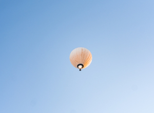 Экстремал сделал «солнышко» на высоте 1500 метров: платформу для мирового рекорда делали в Туле