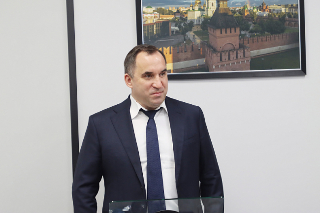 ÐÐ½Ð´ÑÐµÐ¹ ÐÑÐ±ÑÐ¾Ð²ÑÐºÐ¸Ð¹: Â«Ð¢ÑÐ»ÑÑÐºÐ°Ñ Ð¾Ð±Ð»Ð°ÑÑÑ Ð³Ð¾ÑÐ´Ð¸ÑÑÑ ÑÐ²Ð¾Ð¸Ð¼Ð¸ Ð³ÐµÑÐ¾ÑÐ¼Ð¸Â»