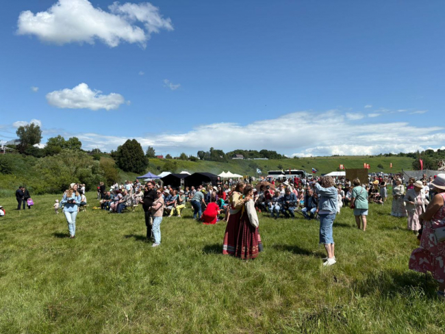 Ð Ð¢ÑÐ»ÑÑÐºÐ¾Ð¹ Ð¾Ð±Ð»Ð°ÑÑÐ¸ Ð¿ÑÐ¾ÑÐµÐ» ÐµÐ¶ÐµÐ³Ð¾Ð´Ð½ÑÐ¹ ÑÐµÑÑÐ¸Ð²Ð°Ð»Ñ ÑÐ¾Ð»ÑÐºÐ»Ð¾ÑÐ° Ð¸ ÑÐµÐ¼ÐµÑÐµÐ» Â«ÐÐ²ÐµÐ½Ð°Ð´ÑÐ°ÑÑ ÐºÐ»ÑÑÐµÐ¹Â»