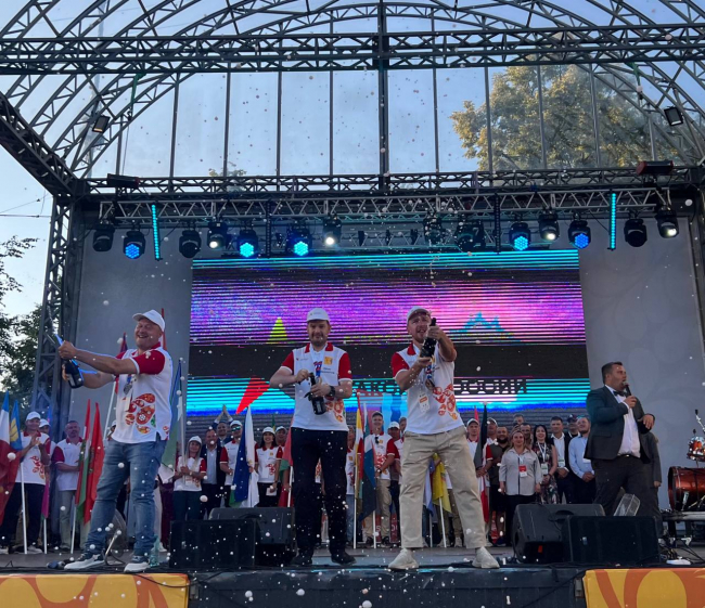 Ð ÐÐ¸ÑÐ¾Ð²Ðµ Ð¾Ð¿ÑÐµÐ´ÐµÐ»Ð¸Ð»Ð¸ Ð»ÑÑÑÐ¸Ñ Ð²Ð¾Ð´Ð¸ÑÐµÐ»ÐµÐ¹ ÑÐ°ÐºÑÐ¸ Ð Ð¾ÑÑÐ¸Ð¸: Ð² Ð¸Ñ ÑÐ¸ÑÐ»Ð¾ Ð²Ð¾ÑÐµÐ» ÑÑÐ»ÑÐº Ð ÑÑÐ»Ð°Ð½ Ð¢ÐµÑÐ°ÐºÐ¾Ð²