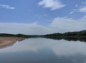 После трагедии в Алексине жителям напомнили, что купаться в грозу нельзя